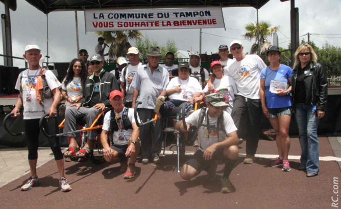 Réunion Joëlette Aventure, sous la conduite de son président Patrick Lefèvre Réunion Joëlette Aventure, sous la conduite de son président Patrick Lefèvre