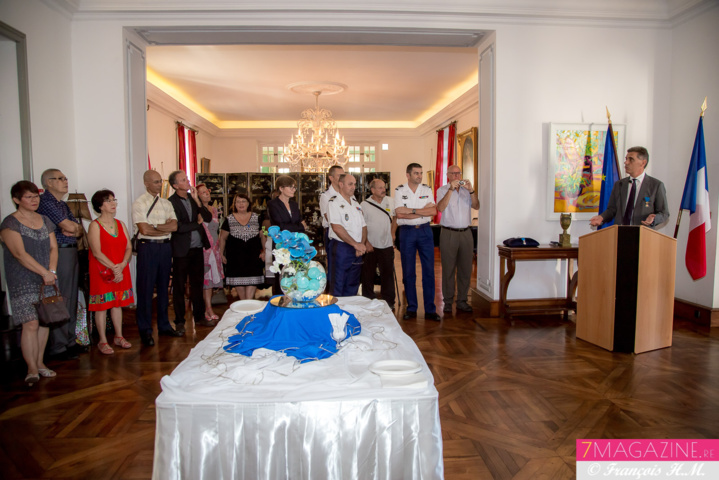 Une cérémonie dans les salons de la Préfecture Une cérémonie dans les salons de la Préfecture