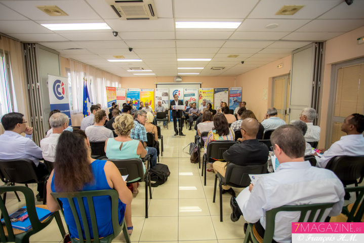 Face à la presse...