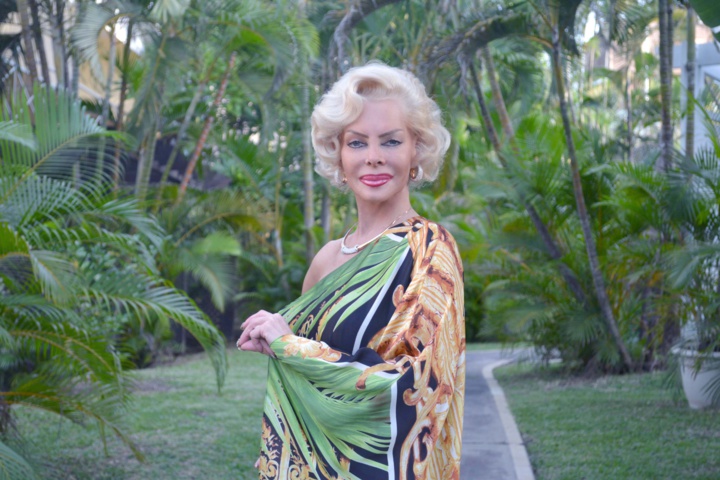 Passionnée d'astrologie depuis son plus jeune âge... Passionnée d'astrologie depuis son plus jeune âge...