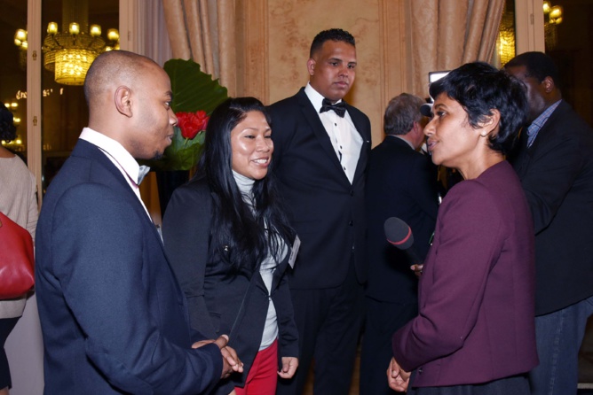 Ericka Bareigts félicitant les jeunes de Mayotte, Guyane et La Réunion Ericka Bareigts félicitant les jeunes de Mayotte, Guyane et La Réunion