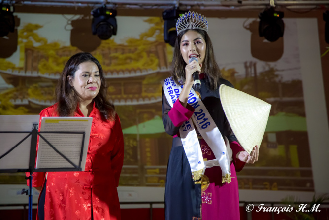 Ambre N'guyen a remercié l'association et souhaité une belle année à la communauté vietnamienne Ambre N'guyen a remercié l'association et souhaité une belle année à la communauté vietnamienne