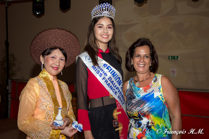 La Fête du Têt à Sainte Marie avec Ambre N'guyen, Miss Réunion 2016 La Fête du Têt à Sainte Marie avec Ambre N'guyen, Miss Réunion 2016