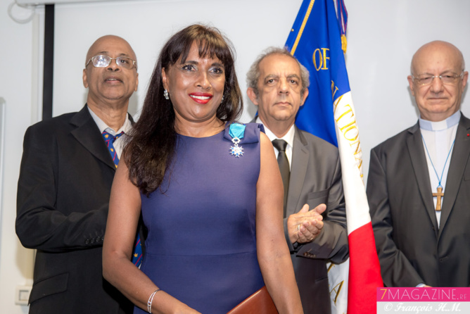 Ida Mag Camalon, Chevalier de l'Ordre National du Mérite Ida Mag Camalon, Chevalier de l'Ordre National du Mérite