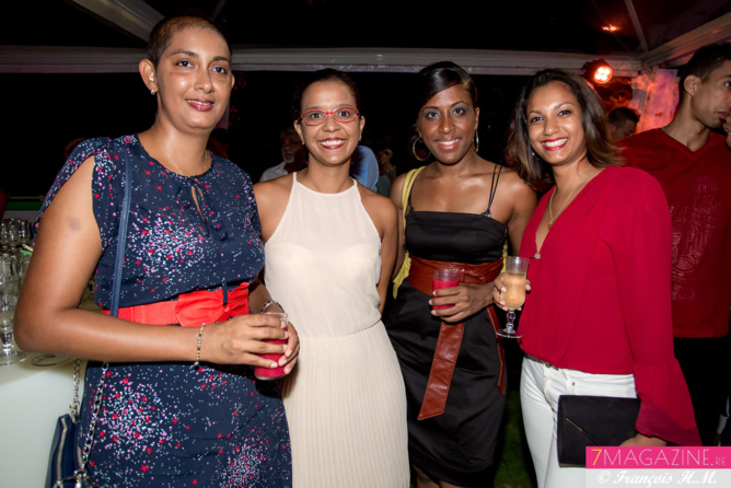 Fuze Tea au Jardin d'Eden Fuze Tea au Jardin d'Eden