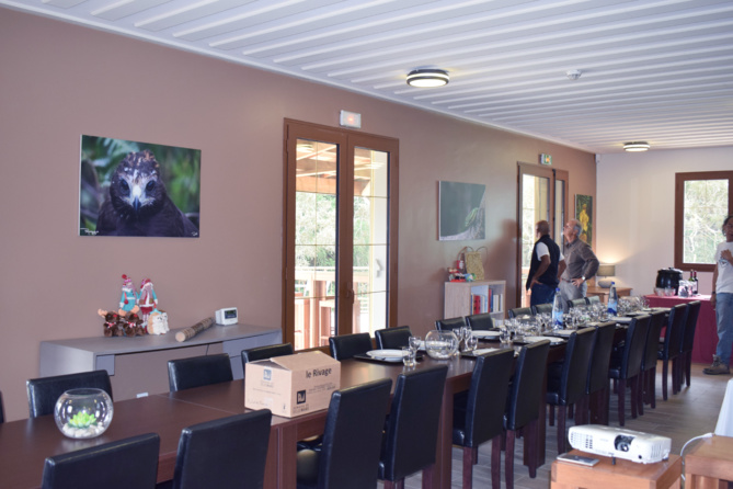 40 personnes peuvent manger sur place... 40 personnes peuvent manger sur place...