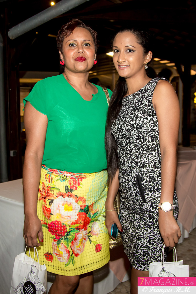 Martine et Karina de la Pharmacie de la Cité Martine et Karina de la Pharmacie de la Cité