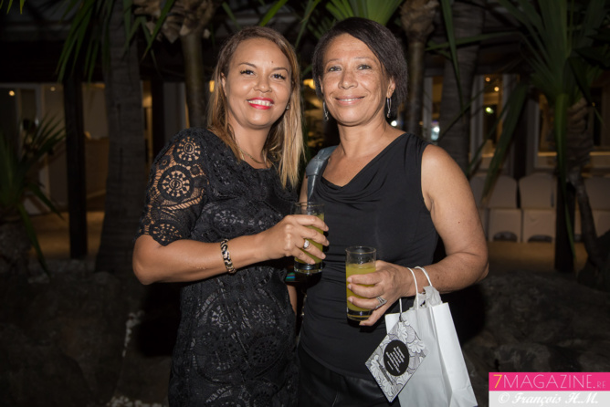 Laurence et une amie Laurence et une amie