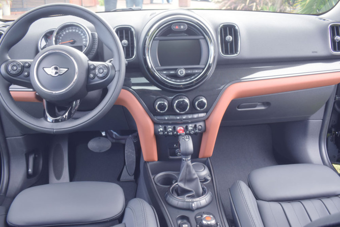 MINI Countryman: deuxième génération, nouveau segment MINI Countryman: deuxième génération, nouveau segment