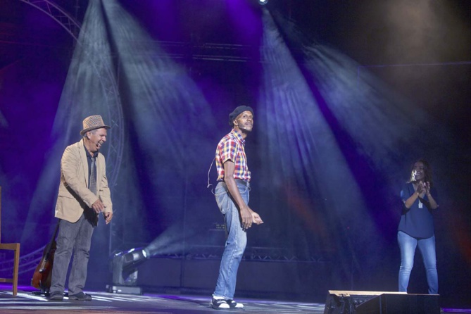 Sully Rivière en spectacle: lu la bien fait d'sortir! Sully Rivière en spectacle: lu la bien fait d'sortir!