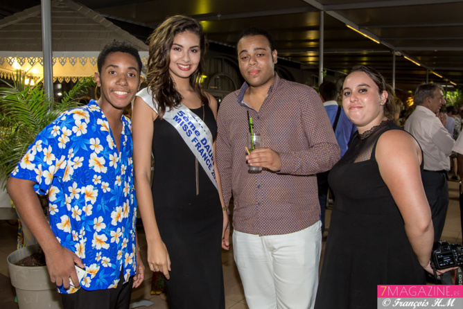Miss Réunion à la Swaré Kréol de l'IAE Miss Réunion à la Swaré Kréol de l'IAE