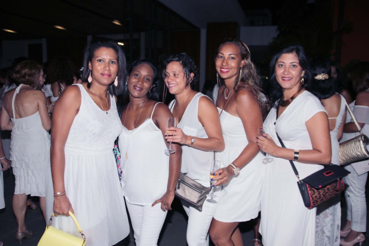 Soirée Blanche au Moca: les photos Soirée Blanche au Moca: les photos