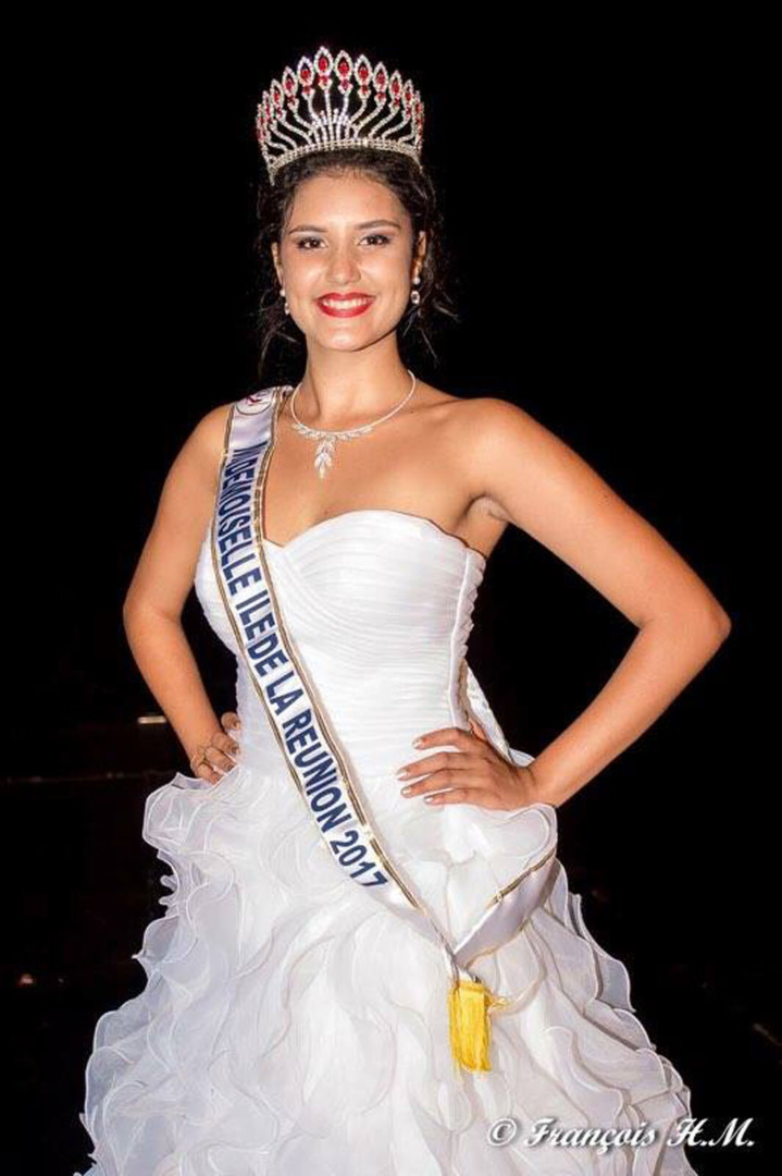Elle a été élue Mademoiselle Ile de La Réunion en février Elle a été élue Mademoiselle Ile de La Réunion en février