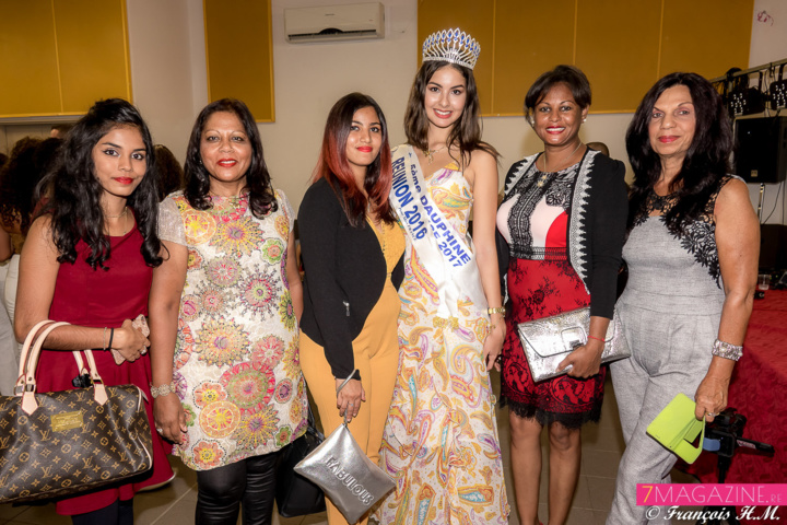 Aisha Camar élue Fleur de Sabeykarathy Aisha Camar élue Fleur de Sabeykarathy