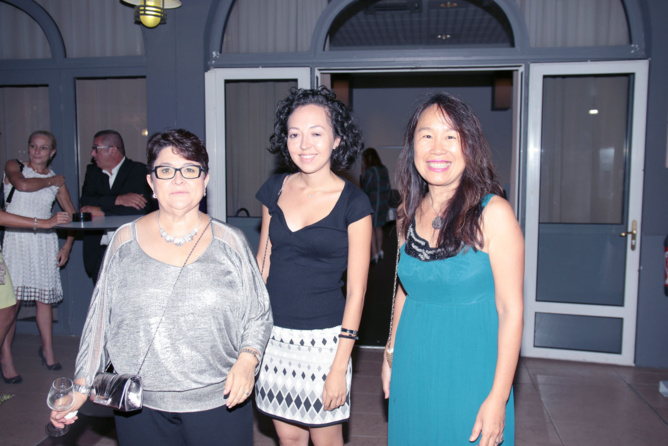 Des invitées de la soirée Des invitées de la soirée