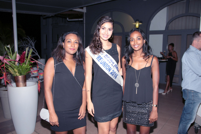 Des invitées de la soirée Des invitées de la soirée