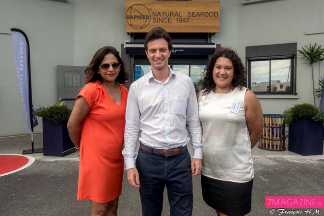 Adrien de Chomereau entouré de Aisha Allee et de Sheila Cateaux de Blast Communication Adrien de Chomereau entouré de Aisha Allee et de Sheila Cateaux de Blast Communication