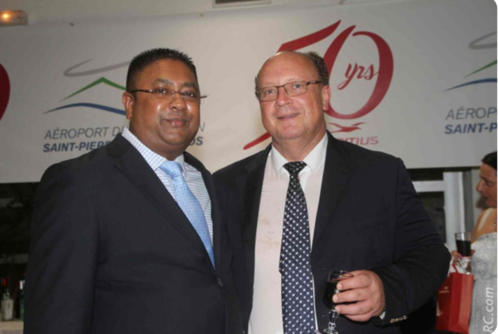 Ashwin Ramjeet, Travel Services Manager, et Didier Prugnières, directeur du Syndicat Mixte de Pierrefonds