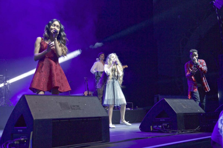 Concert Kids United: mi-figue mi-raisin... Concert Kids United: mi-figue mi-raisin...