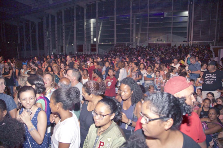 Concert Kids United: mi-figue mi-raisin... Concert Kids United: mi-figue mi-raisin...