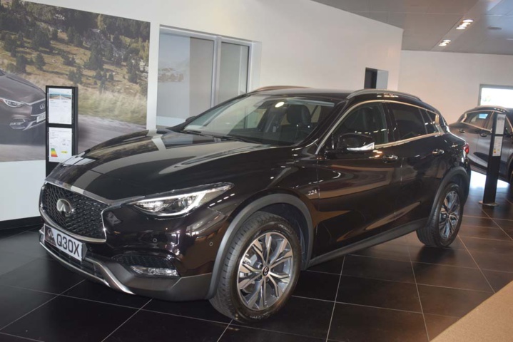 Infiniti: la marque de luxe de Nissan lancée dans l'île Infiniti: la marque de luxe de Nissan lancée dans l'île