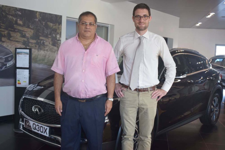 Arzou Mahamadaly, directeur général de la Sogecore, et Alexis Recipon, directeur commercial