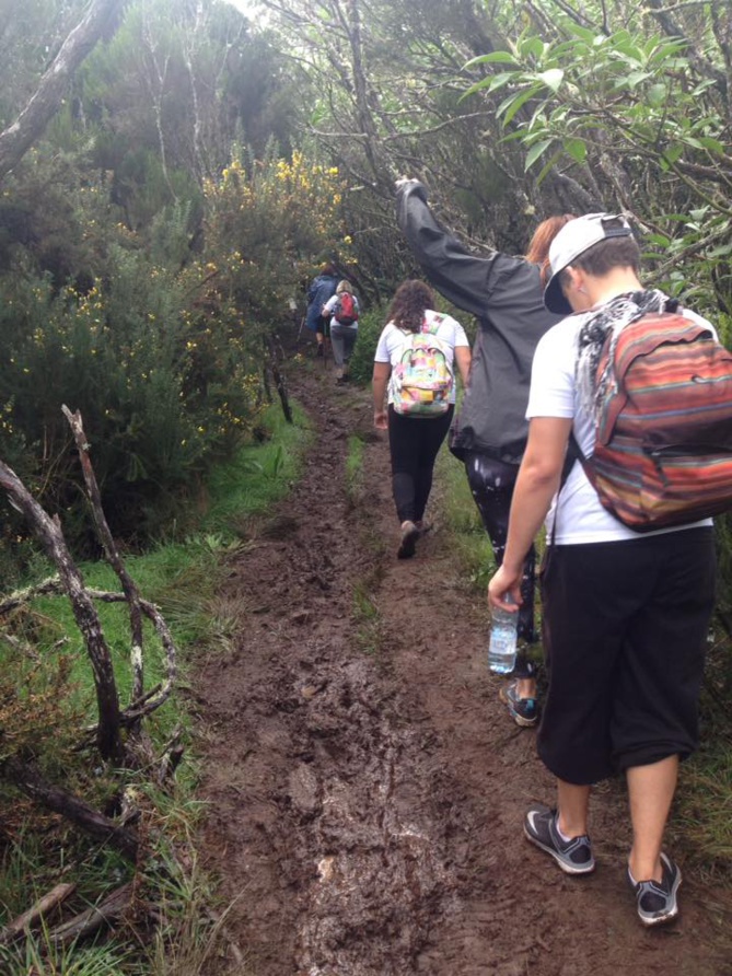 De la boue, encore de la boue, mais on avance... De la boue, encore de la boue, mais on avance...