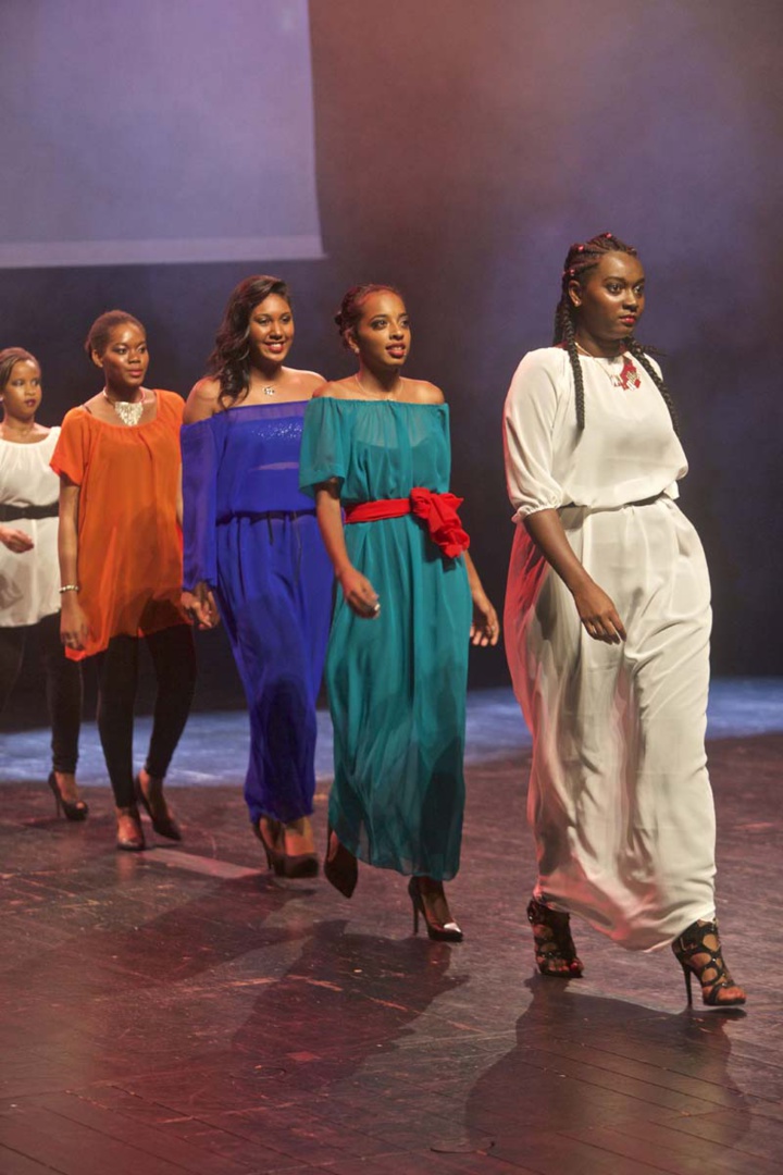 Un défilé lycéen "Chic & Choc" à Saint-Benoît Un défilé lycéen "Chic & Choc" à Saint-Benoît