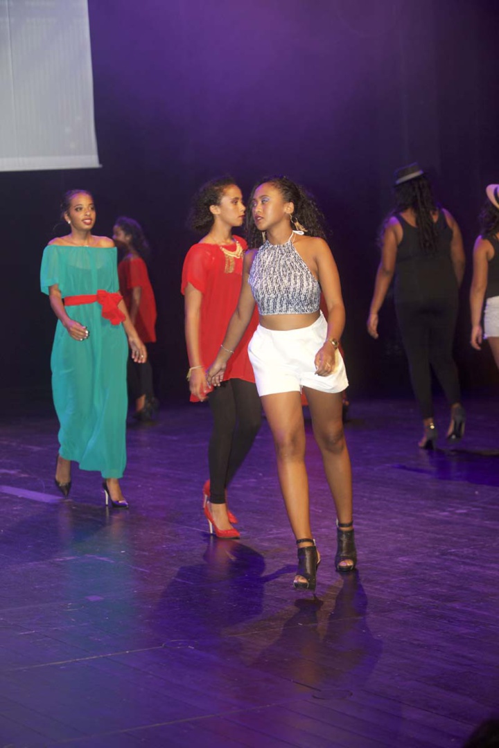 Un défilé lycéen "Chic & Choc" à Saint-Benoît Un défilé lycéen "Chic & Choc" à Saint-Benoît