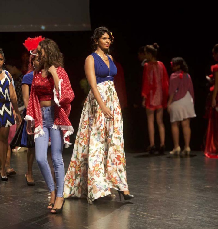 Un défilé lycéen "Chic & Choc" à Saint-Benoît Un défilé lycéen "Chic & Choc" à Saint-Benoît