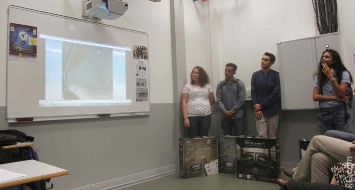 Présentation de la vidéo Requin' Roll réalisée par les jeunes Tamponnais Présentation de la vidéo Requin' Roll réalisée par les jeunes Tamponnais