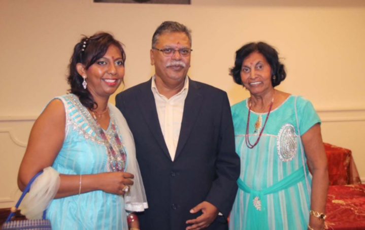 Selvam Chanemougame avec Lynda Savaranin et sa maman Selvam Chanemougame avec Lynda Savaranin et sa maman