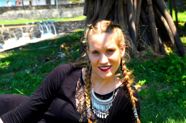 Kathy : elle rêve de porter l’uniforme ! Kathy : elle rêve de porter l’uniforme !