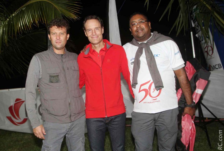 Le trio majeur du Royal Raid : Frédérique Robert, Albert d'Unvienville et Ashwin Ramjeet Le trio majeur du Royal Raid : Frédérique Robert, Albert d'Unvienville et Ashwin Ramjeet