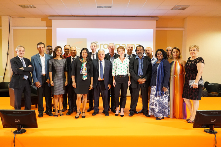 Cerise avec les administrateurs de Groupama Cerise avec les administrateurs de Groupama