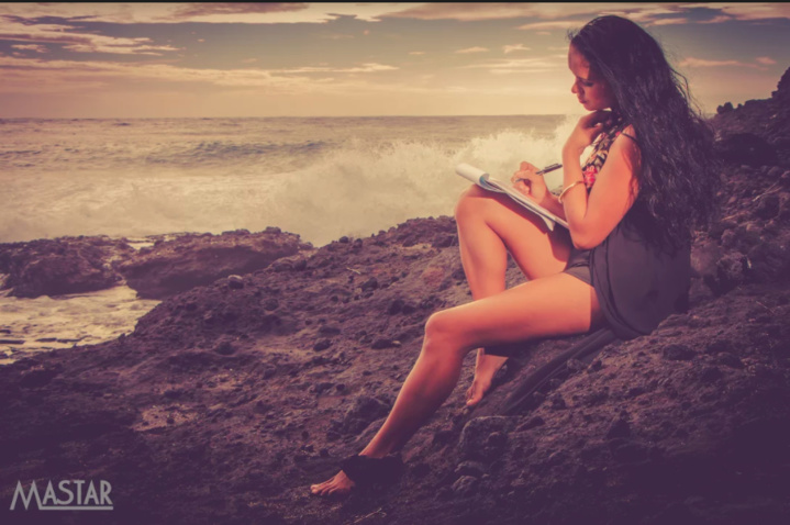 Christie Fontaine, la métisse chinoise aux yeux verts Christie Fontaine, la métisse chinoise aux yeux verts