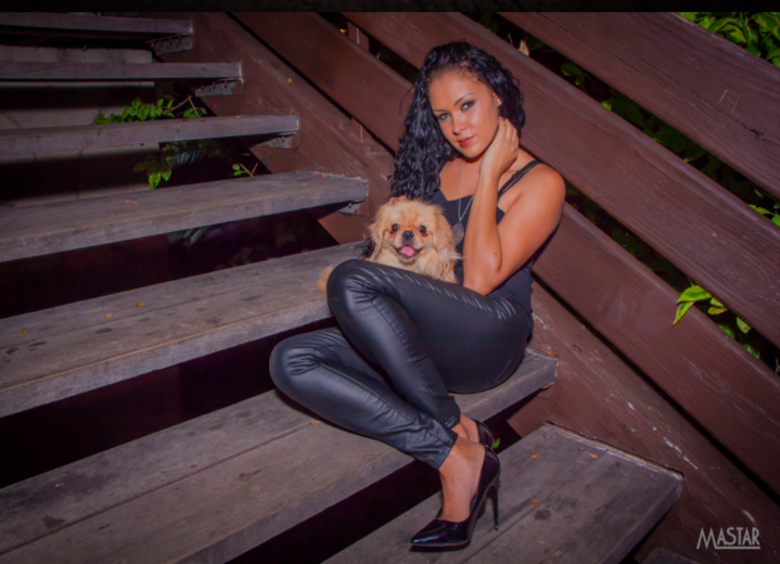 Christie Fontaine, la métisse chinoise aux yeux verts Christie Fontaine, la métisse chinoise aux yeux verts