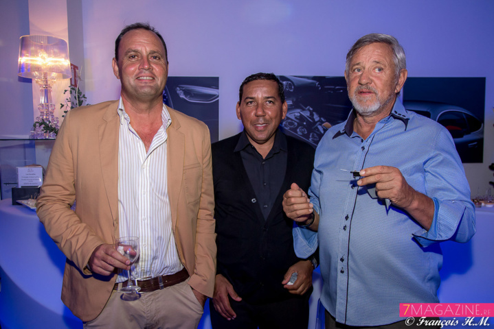 Cotrans Automobiles inaugure son show-room à Saint-Pierre Cotrans Automobiles inaugure son show-room à Saint-Pierre