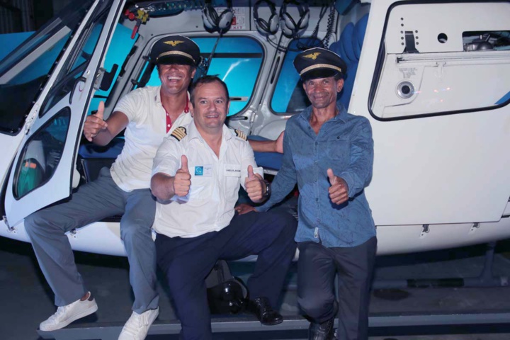 Jean-Sébastien Héry, pilote, et des Mafatais Jean-Sébastien Héry, pilote, et des Mafatais