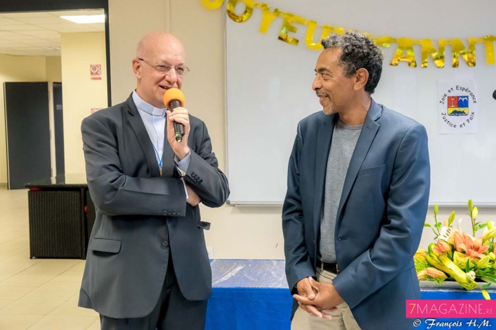 L'évêque a ri de bon coeur et félicité Thierry Jardinot L'évêque a ri de bon coeur et félicité Thierry Jardinot