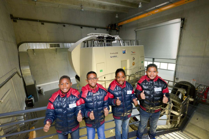 Deuxième semaine de rêve pour les marmailles de 1000 Sourires à Paris!