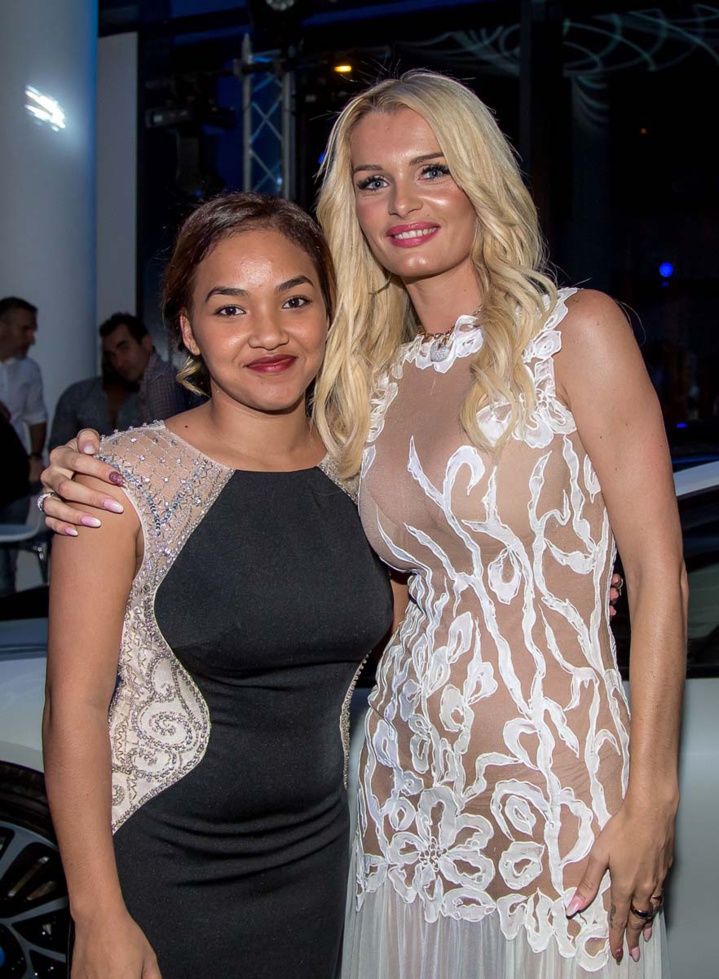 Ludivine Payet et sa belle-soeur Ludivine Payet et sa belle-soeur