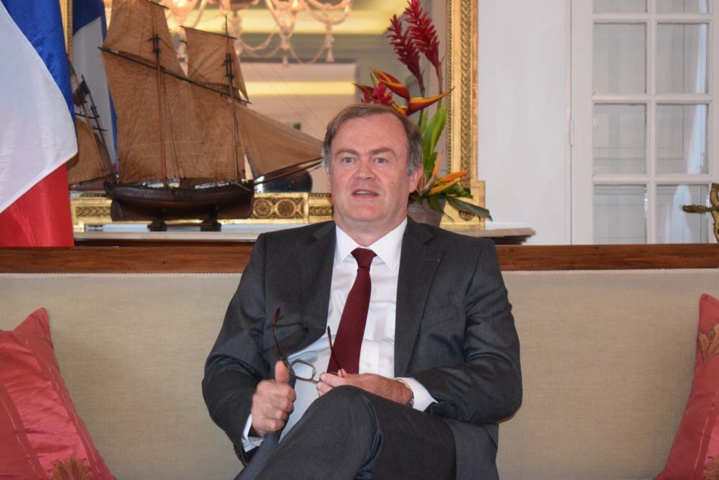 Amaury de Saint-Quentin, Préfet de La Réunion Amaury de Saint-Quentin, Préfet de La Réunion