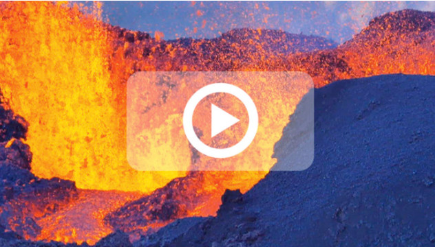 [Vidéo] L'éruption immortalisée du petit matin jusqu'à la tombée de la nuit