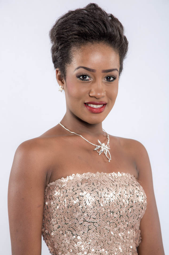 Aechat Kamar, 20 ans, 1,74m - Saint Denis Aechat Kamar, 20 ans, 1,74m - Saint Denis