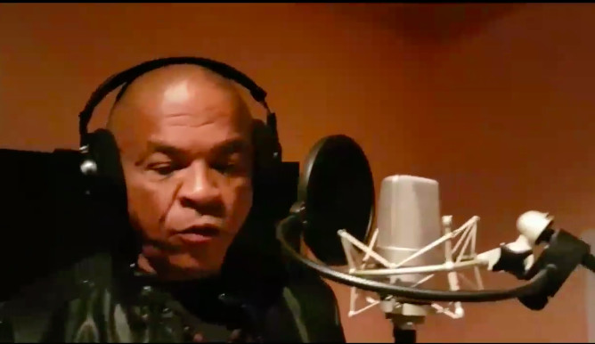 [VIDEO] Francky Vincent chante à sa façon la mobilisation après Irma