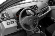 Un intérieur sobre et une habitabilité correcte