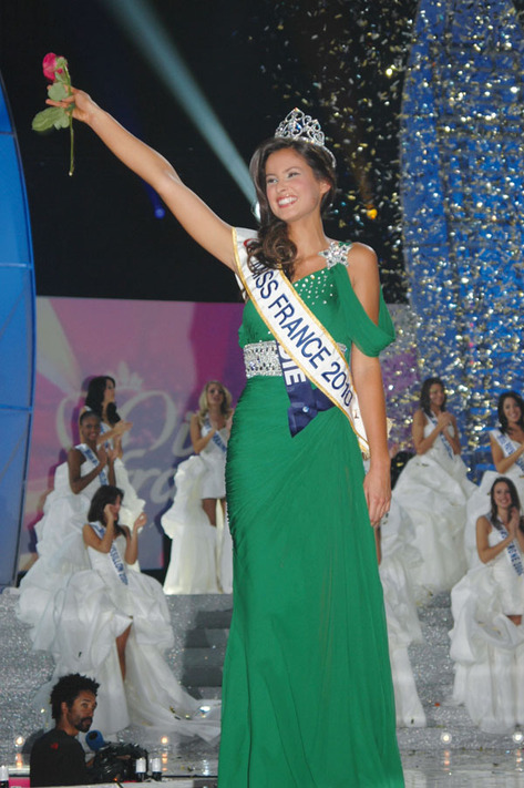 Miss France 2010, Malika MENARD