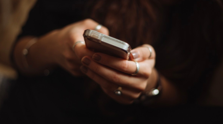 Une nouvelle vague d'arnaques téléphoniques touche La Réunion Une nouvelle vague d'arnaques téléphoniques touche La Réunion