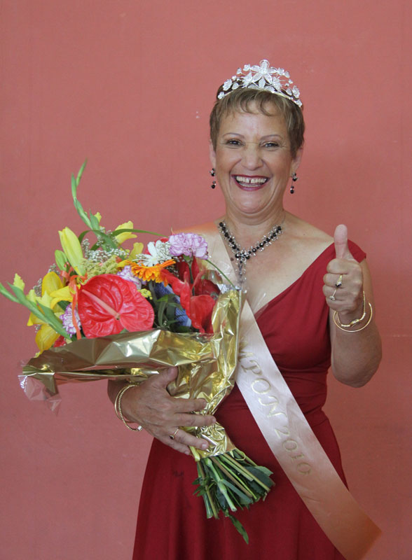 Mamie Tampon 2010, Hermina Cadet a 63 ans, elle a 2 enfants et 6 petits-enfants